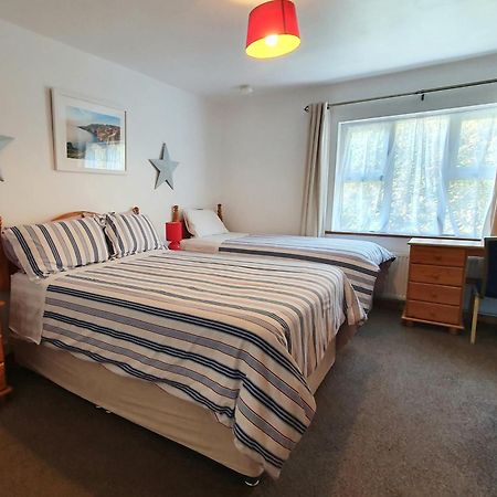 קיליבגס Seawinds Bed And Breakfast מראה חיצוני תמונה