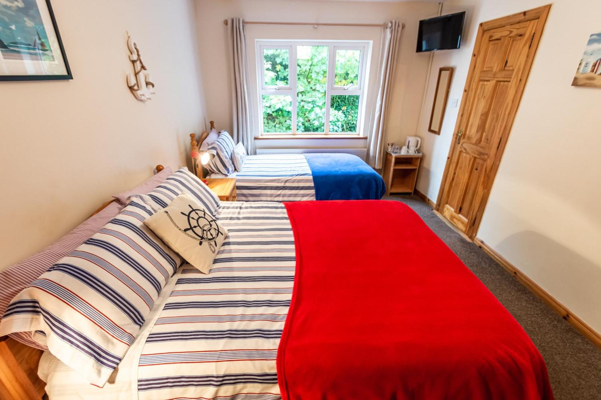 קיליבגס Seawinds Bed And Breakfast חדר תמונה